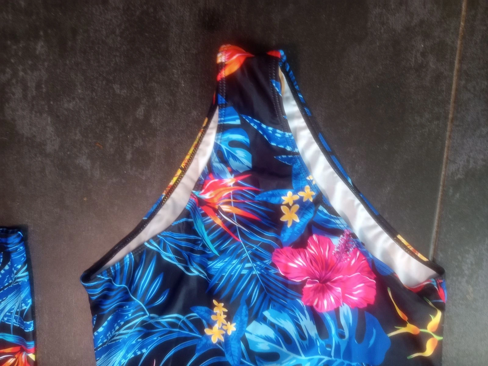 Swimsuit size L with long sleeves and backless – photo 4